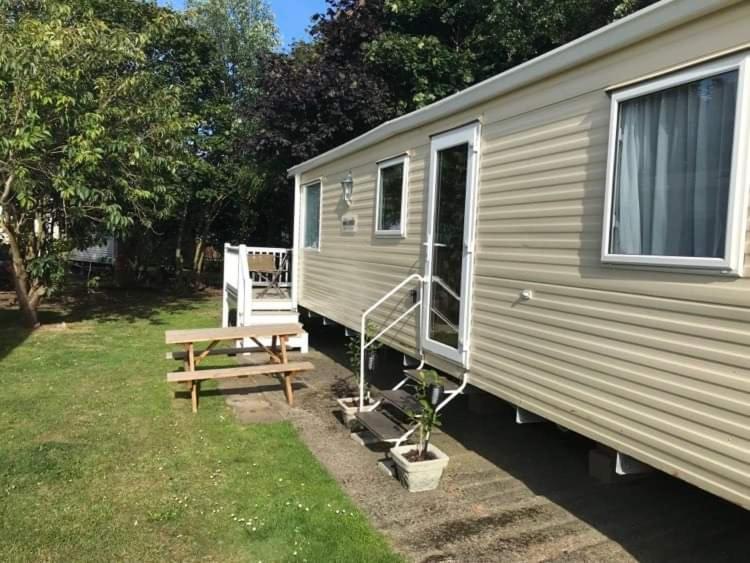 Hotel The Winchester Luxury Pet Friendly Caravan On Broadland Sands Holiday Park Between Lowestoft And Great Yarmouth Corton  Exterior foto